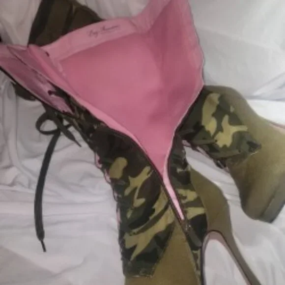 NEW Leg Avenue Camo Stiletto Knee High Boots | Size 10 | 4.5” Heel - Picture 3 of 6